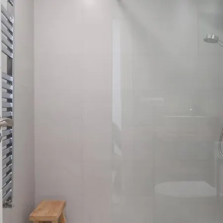 Av Gijon Premio Real 13 Apartment Exterior photo