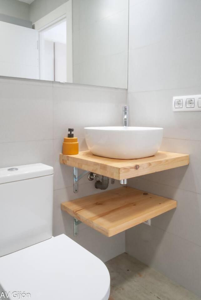 Apartamento Av Premio Real 13 *